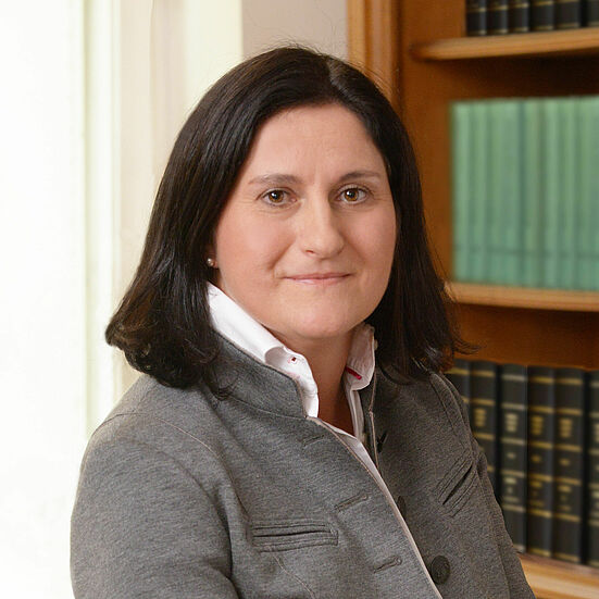 Dott.ssa Viviana Ramon, Rechtsanwältin spezialisiert auf Familienrecht